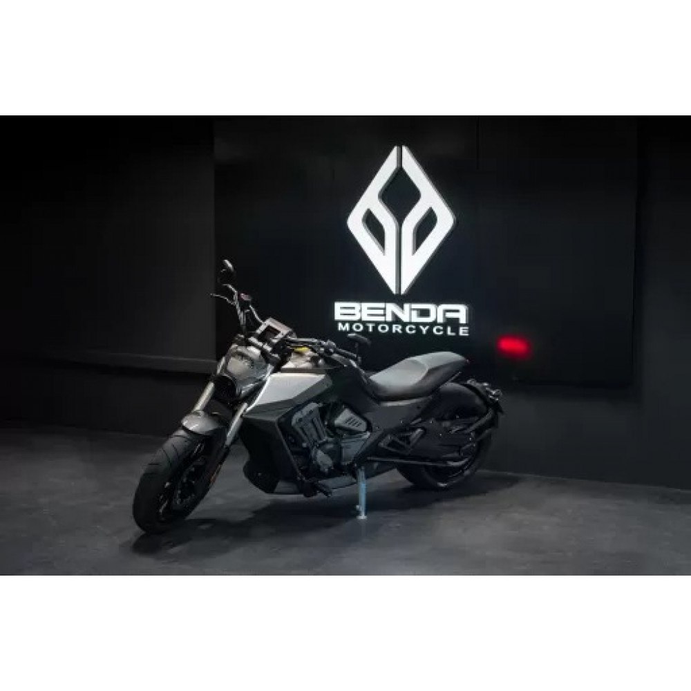 Мотоцикл Benda LFC700 (2024)